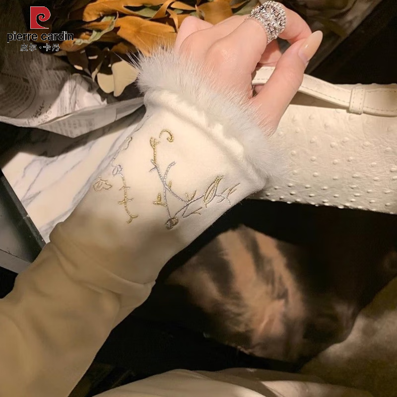 Pier Cardande velvet new Chinese-style national style embroidered top for women autumn and winter new thickened brushed bottoming shirt half turtleneck long-sleeved T-shirt white bottoming shirt without vest M recommended 80-100 pounds