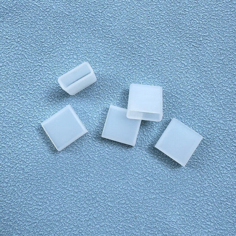 Mobile phone data cable USB male cover USB flash drive protective cover USB flash drive dust cap silicone material waterproof, dustproof, moisture-proof and leak-proof black 5 pieces