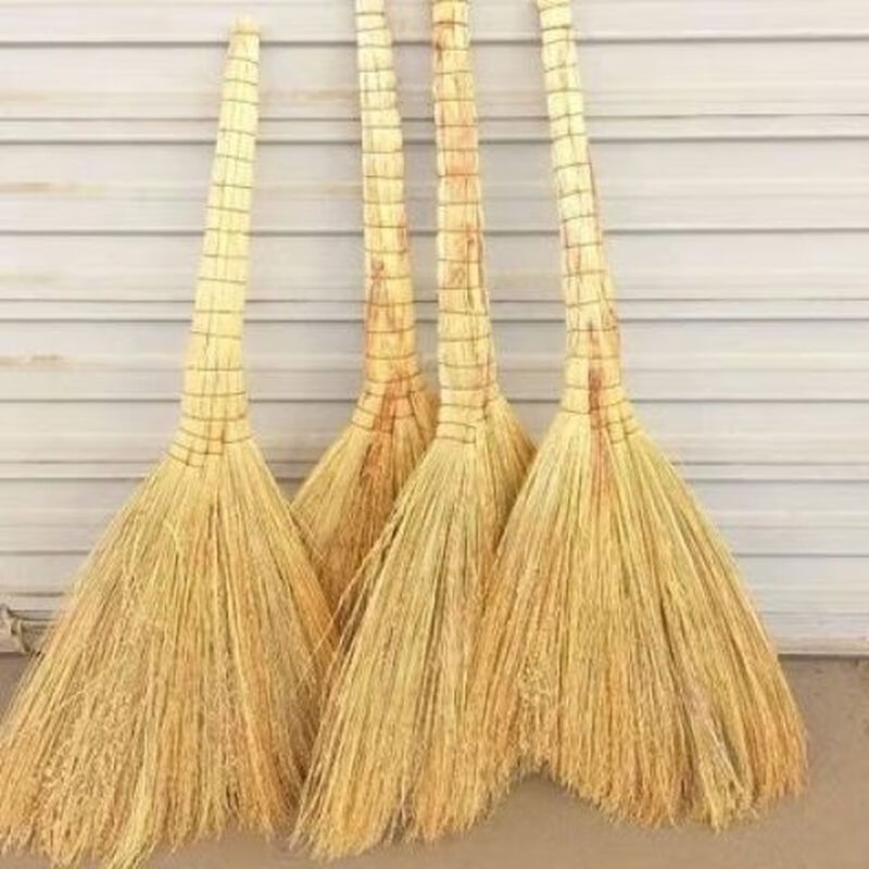 Bun Peng broom, golden seedling sorghum, thick sweeping, rural old-fashioned broom, handmade household broom, school courtyard sanitation, reinforced and durable, about 85 long