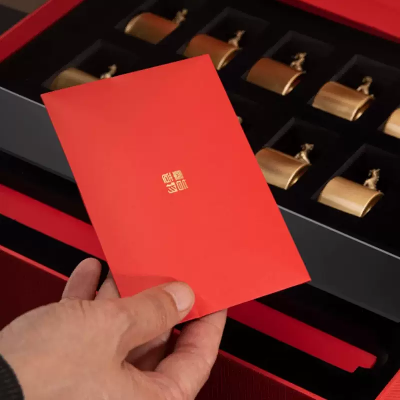 Yusen recalls the cultural creation of the Forbidden City, Japanese and Japanese ridge beast brass white wine glasses and wineware set, high-end gift box, Father’s Day gift, and Japanese bottles