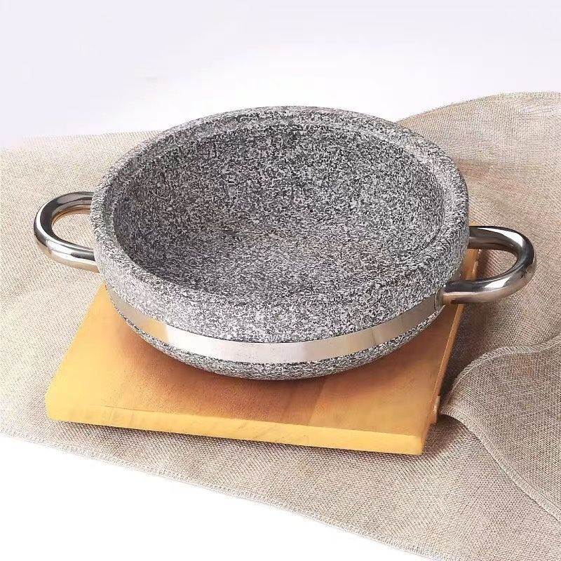 Yuhua stone pot, hot pot, soup pot, stone pot with double ears and glass lid, stone pot fish stone pot, outer diameter 18cm*height 8cm, lid 1ml