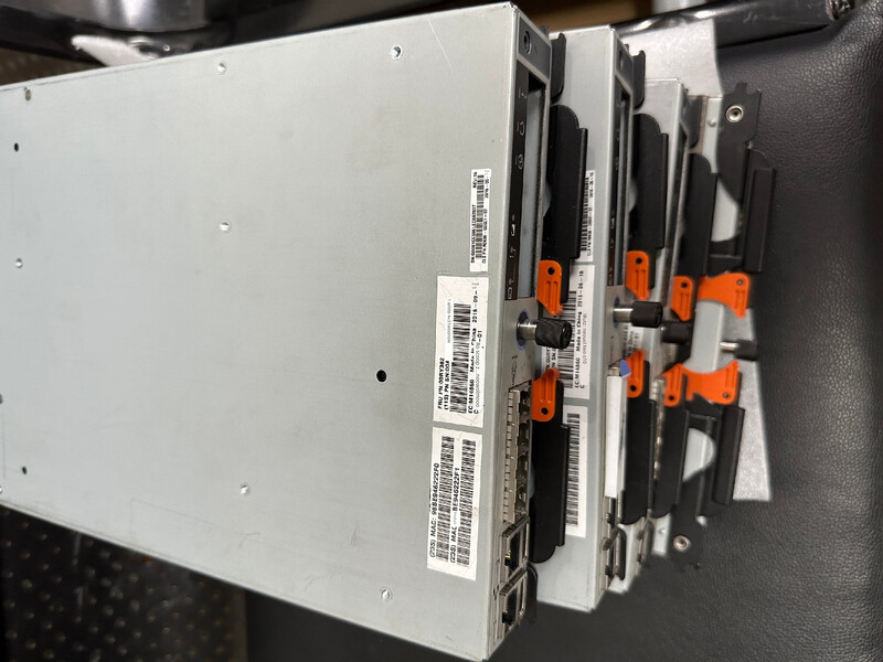 Original IBM V3500 V3700 V5000 storage controller provides test report installation and debugging