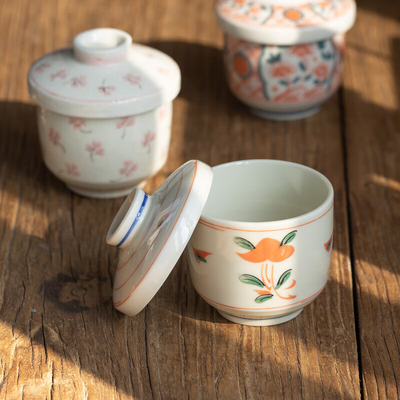 OGBI imported from Japan, Mino-yaki sakura and Chinese herbal tea bowl, Japanese-style steamed egg bowl, stew pot for one person with lid to separate steamed soup, red-painted flower covered bowl * one piece (comes with wooden spoon)