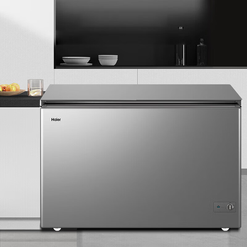 Haier Freezer 200 liters 300 liters large capacity full freezing energy saving ultra-low temperature quick freezing no need for frequent defrosting household small freezer freezer new level energy efficiency refrigeration dual-purpose 247 liters hot model holds 353 kilograms of meat, 0.94 meters long