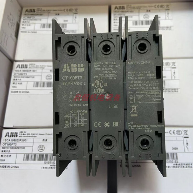 ABB isolation switch OT100FT3,1SCA105023R1001