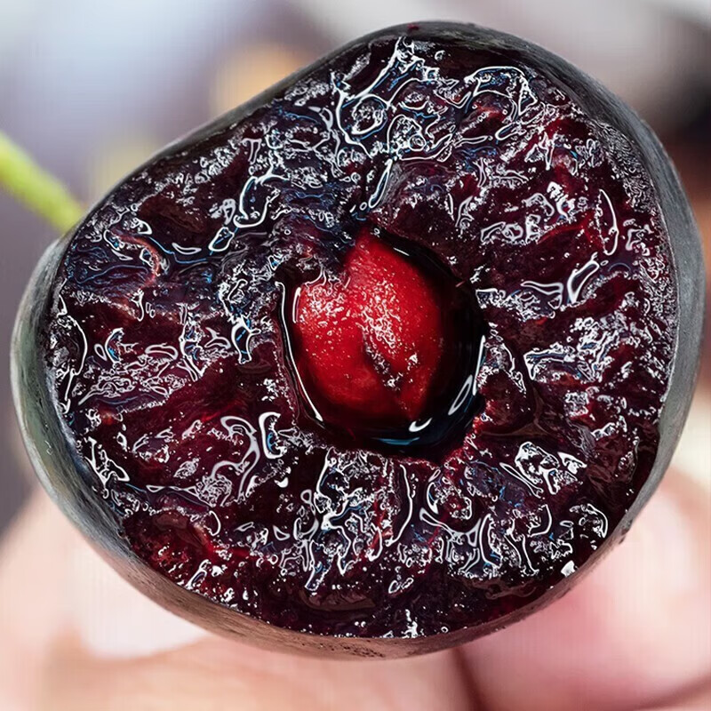 Tian Shiji Chilean cherries JD - next-day delivery in many places. Fresh Santina and other fruits and cherries are delivered in a New Year gift box. 5 pounds (net weight). Selected gift box. The most cost-effective. Highly recommended. Super Fruit King 4J grade 32-34mm丨harder, crisper and sweeter.