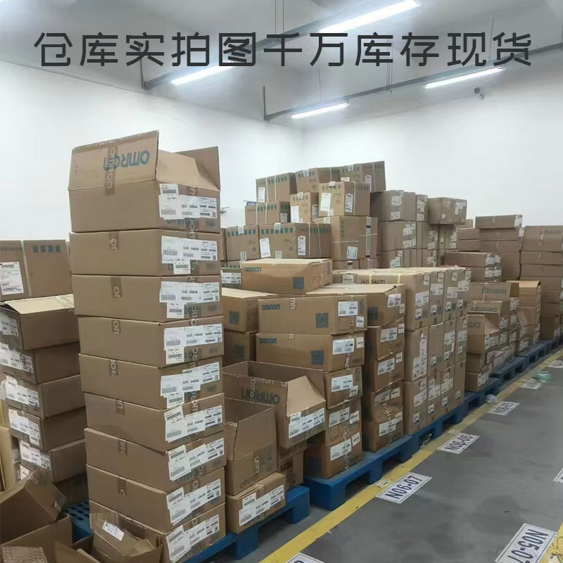 Omron OMRON original Omron PLC expansion module programmable controller CJ1W analog input unit CJ1W-OD211