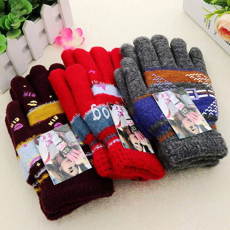 Motorcycle gloves double layer velvet thickened cold-proof warm gloves outdoor riding autumn and winter sports electric vehicle gloves mohair men's double layer random color one size fits all