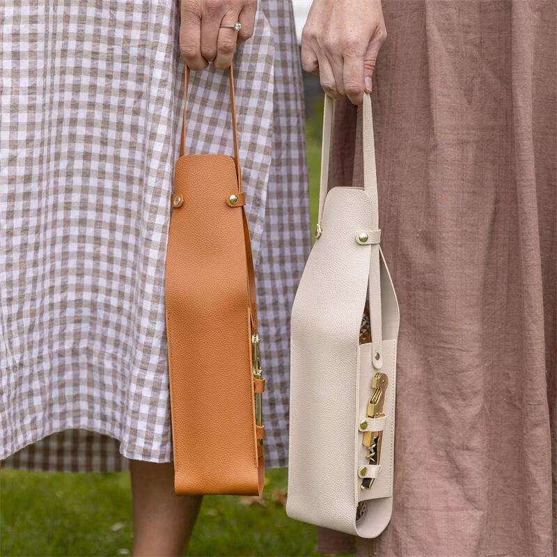 Yusenyi single bottle red wine packaging bag, portable portable champagne storage bag, red wine gift box bag, black (excluding bottle opener)