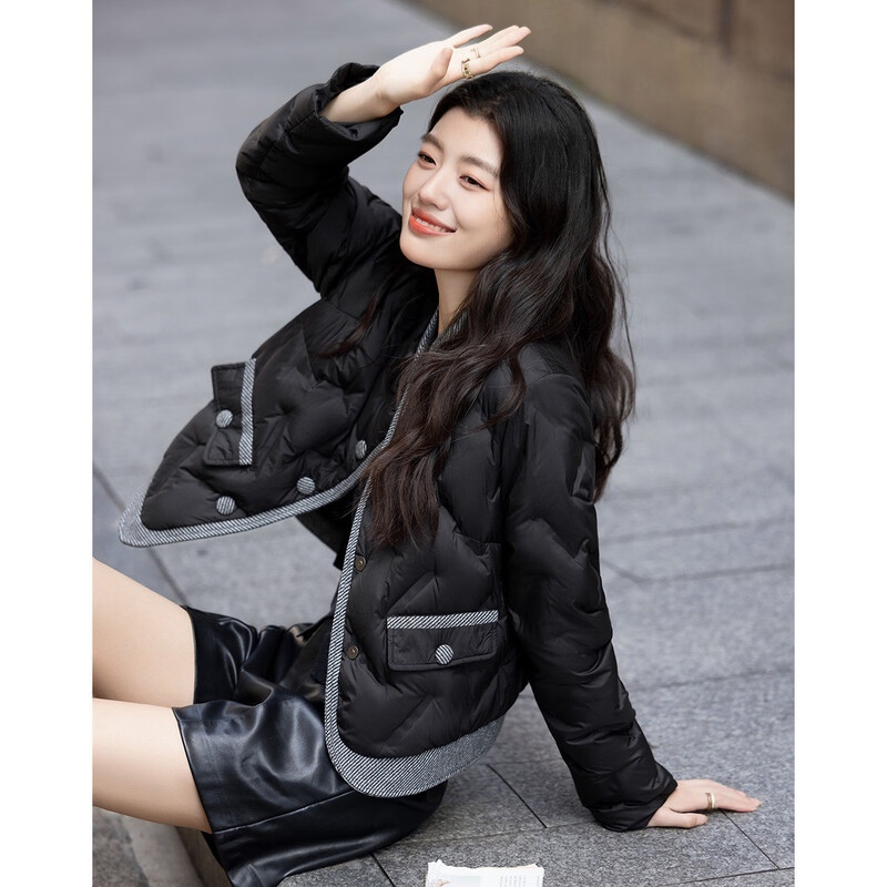 Demana combines lightness and warmth, winter 90 duck down Korean-style stand-up collar fabric magnetic buckle three-layer craft women's down jacket