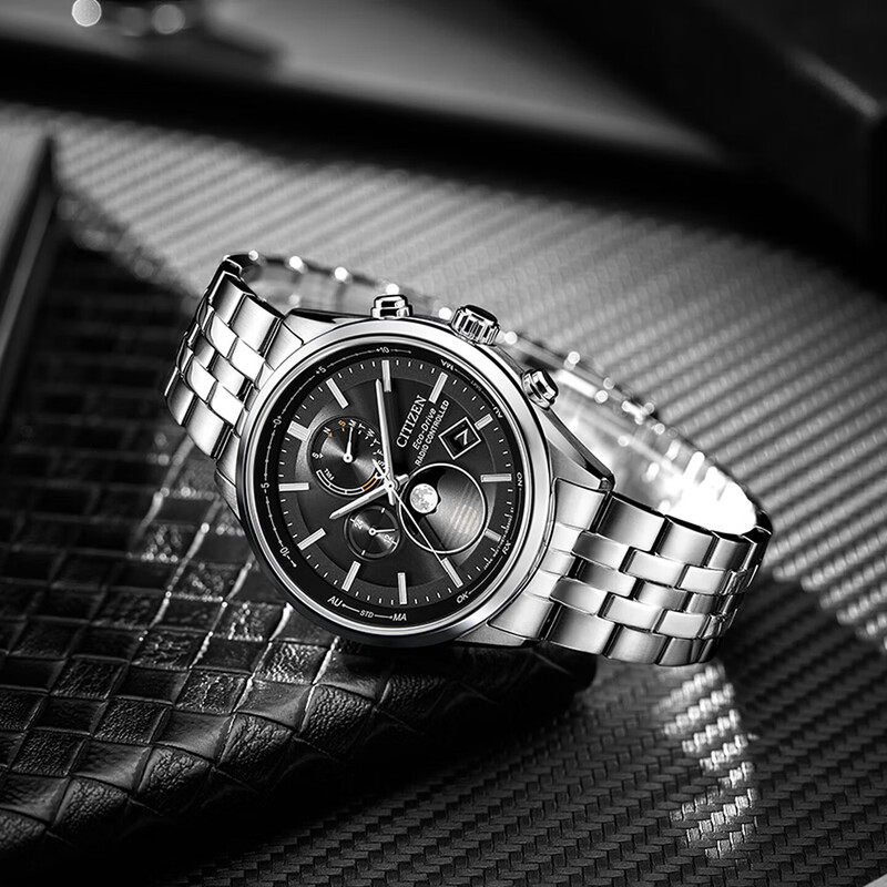 CITIZEN Sky Eagle series moon phase function light kinetic energy radio wave perpetual calendar sapphire mirror watch Chinese Valentine's Day gift Sky Eagle BY1030-50E (light kinetic energy + radio wave + moon phase function + perpetual calendar)
