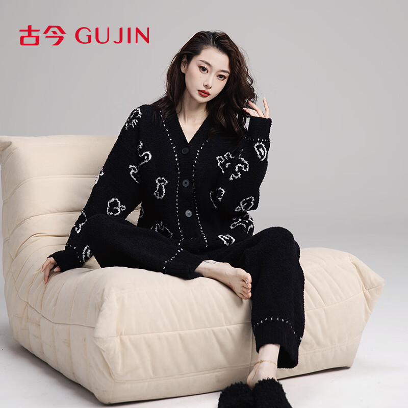 GUJIN half-velvet autumn and winter new long-sleeved pajamas, women's home clothes, sweater pajamas, can be worn outside, plus velvet thick cardigan suit