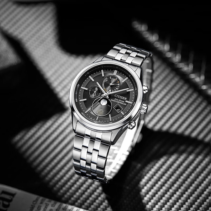 CITIZEN Sky Eagle series moon phase function light kinetic energy radio wave perpetual calendar sapphire mirror watch Chinese Valentine's Day gift Sky Eagle BY1030-50E (light kinetic energy + radio wave + moon phase function + perpetual calendar)