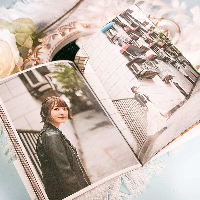 Whistle in the distance Huaze Xiangcai's travel notes in Türkiye + Long journey Huaze Xiangcai's travel notes in Chongqing (set of 2 volumes)