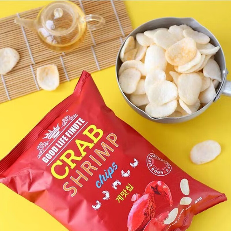 South Korea imported Qu Laifu shrimp chips garlic crab flavor shrimp chips puffed crispy snacks snack food crab flavor shrimp chips 82g*2 bags