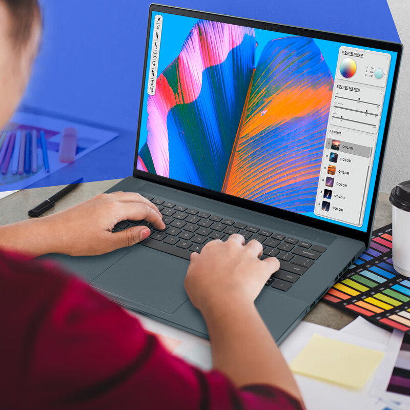 80% new Dell laptop Dell Inspiron 16Plus2022 16-inch high-performance thin and light design notebook 12th generation i7-12700H 32G 1TB 3060 3K screen