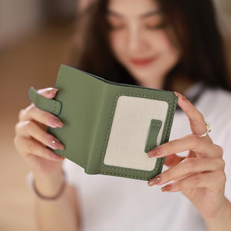 Silly Xiaoyu New Year's Valentine's Day gift for girlfriend's birthday short wallet card bag genuine leather coin purse diy handmade material bag green