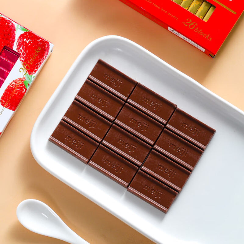 Meiji Piano Chocolate Japan imported thick milk strawberry chocolate block birthday gift internet celebrity snack matcha flavor sandwich 120g