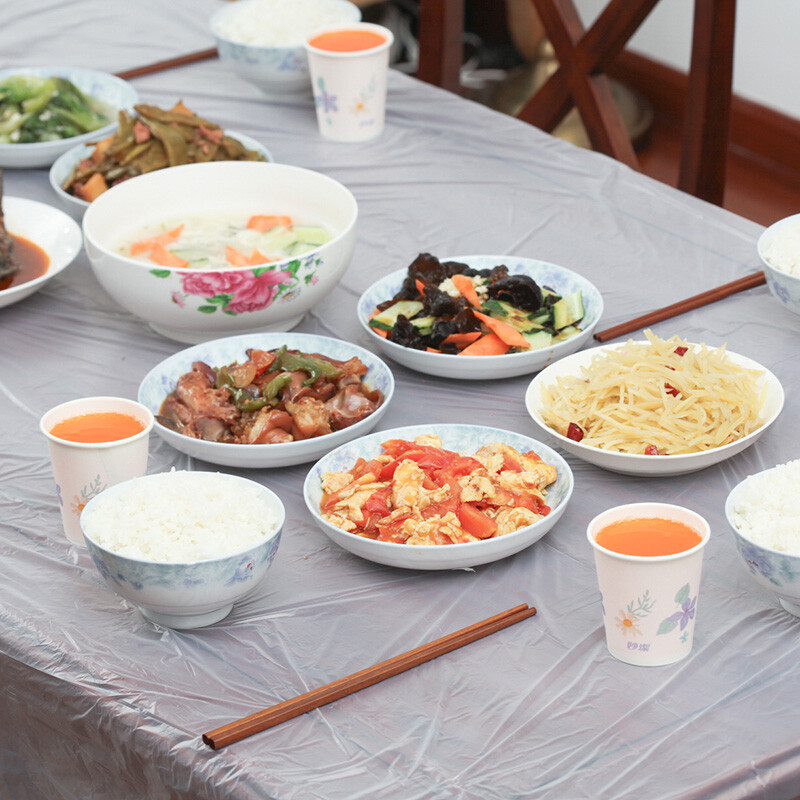 Miaojie Disposable Tablecloth Large Size 5 Pack Combination Table Plastic Film Placemat Picnic Cloth