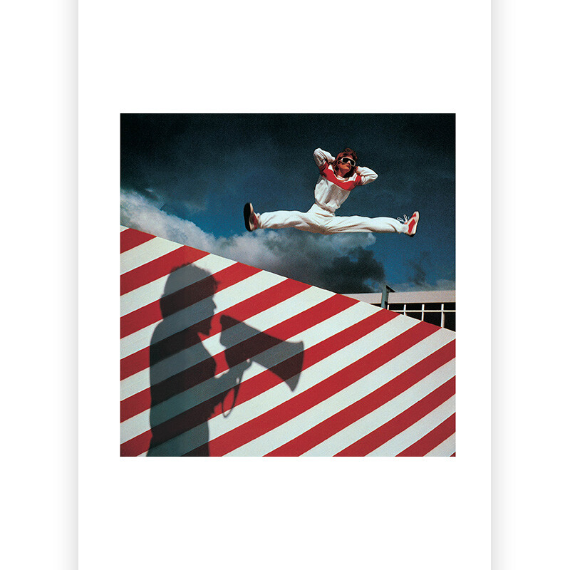 The Fashion Book was created by the British Phaidon Publishing House and has included more than 570 fashion pioneers. The fashion trend reference book is Houlang genuine edition.