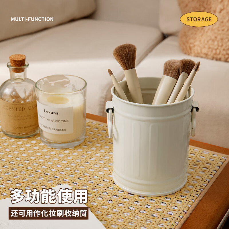 Grade 2 Class 2 high-looking iron retro pen holder student creative storage box high-end light luxury office stationery desktop ornaments makeup brush storage cream white