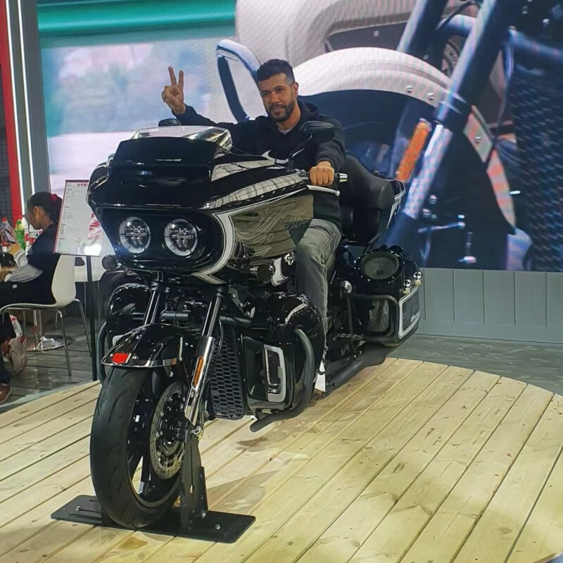 Xiangshuai Mojiang 919 retro motorcycle cruise Prince V-shaped twin-cylinder 800CC water-cooled domestic motorcycle large row motorcycle other configuration colors docking customer service