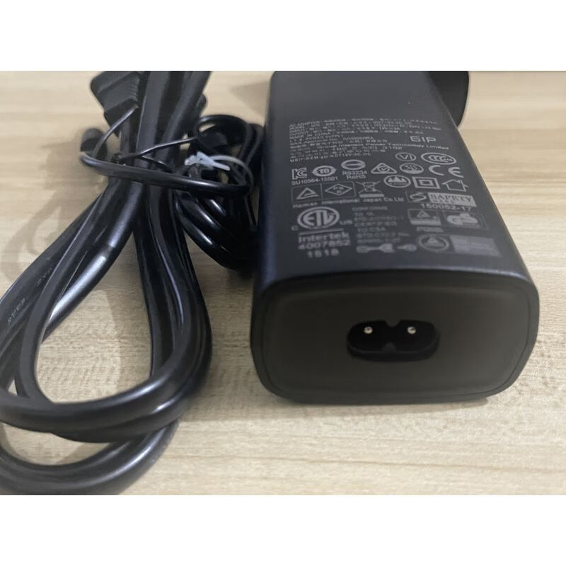Original jBLXtreme2 music war drum second generation Bluetooth speaker audio power adapter charger 19V3A 19V3A