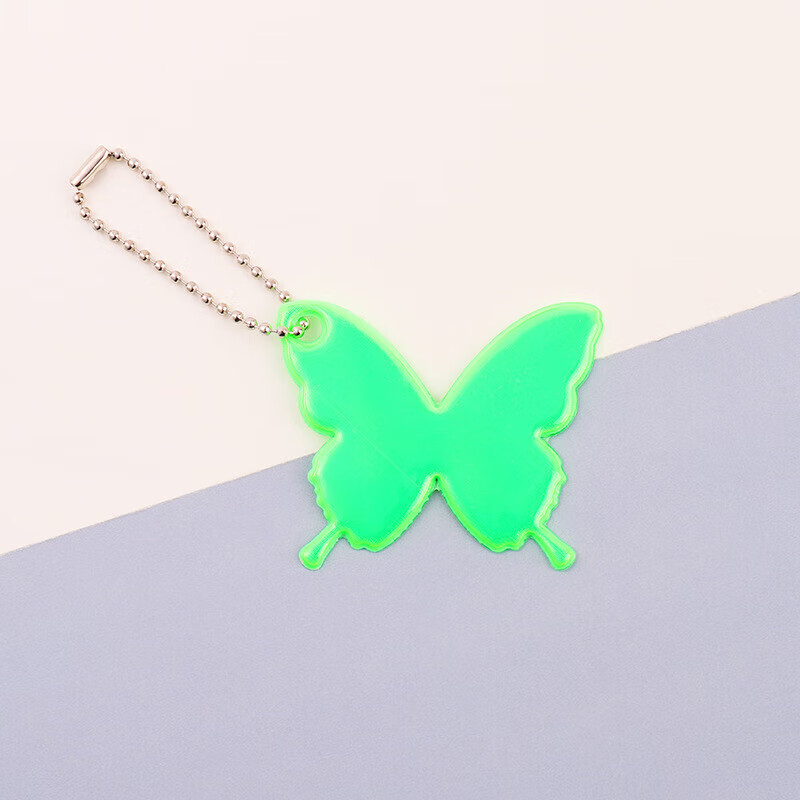 A butterfly reflective warning pendant PVC reflective pendant outdoor cycling backpack safety warning pendant 1 random color