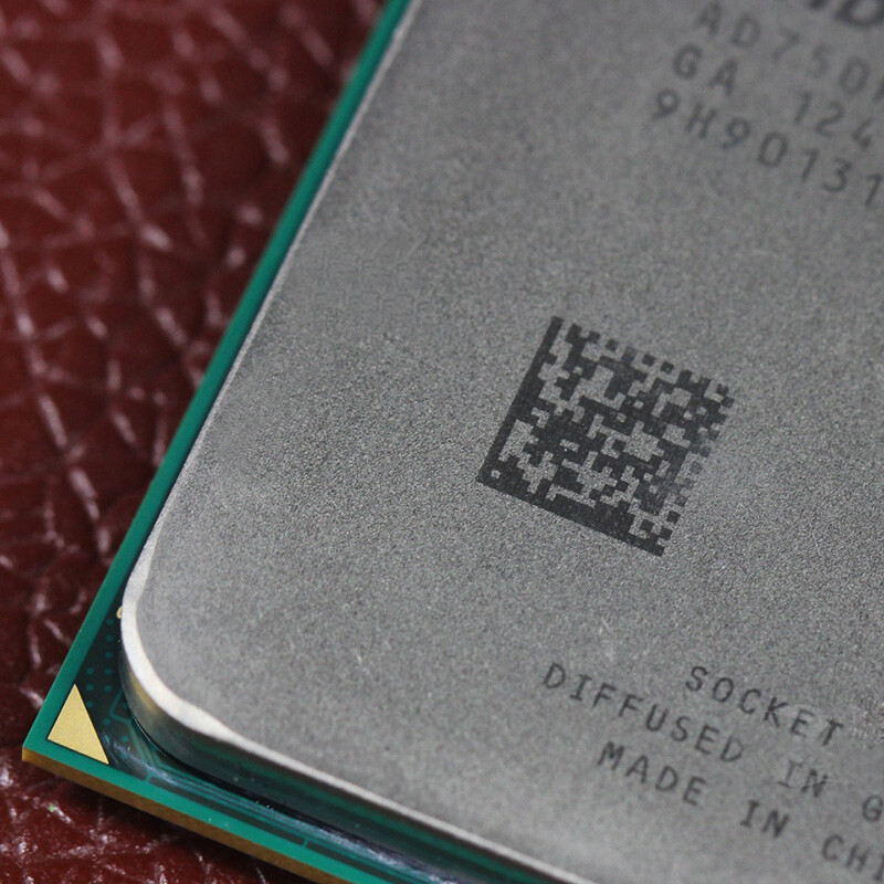 AMD X4 730 740 750X 750K 760K second-hand quad-core CPU without integrated graphics Athlon II FM2 series X4 750K 3.4G/100W without integrated graphics 904-pin