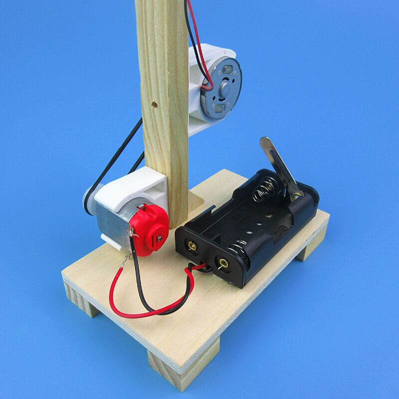 Electric generator model DIY technology small production primary and secondary school physics science experiment handmade creative toy package material package + glue + 2 batteries