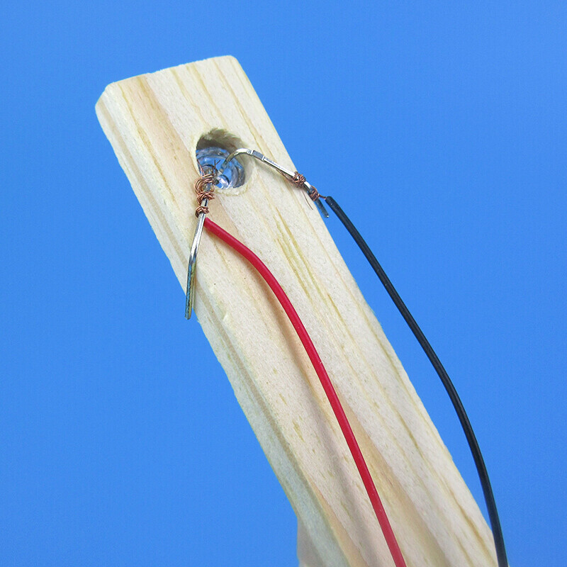 Electric generator model DIY technology small production primary and secondary school physics science experiment handmade creative toy package material package + glue + 2 batteries