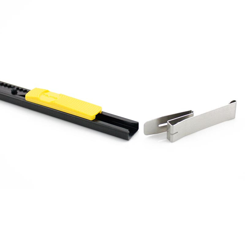 Tajima Small 9mm Width 30 Sharp Angle Utility Knife Push and Twist Automatic Locking 1101-0751