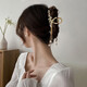 Kamalan (Kamalun) Haarclip Rücken der Kopf Elegant Temperament Blume Grab Clip Chuck Haie Clip High-End-Haarclip weibliche Erwachsene Nische Hair Accessoires Lilie des Valley Flower Grab Clip + Geschenkbox (nicht graviert)