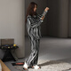Pyjamas de mezzanine en coton à air mandefin pour les femmes en automne et en hiver cardigan de coton épaissis 2024 peut être porté à l'extérieur avec des vêtements à domicile noirs haut de gamme 3893 femmes L (100-120jin [Jin est égal à 0,5 kg]))