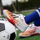 Chaussures de football tangcun pour enfants tf ongles brisés velcro pour garçons et filles élèves de l'école primaire professionnels formation de taille pour enfants de taille spéciale 6199 blanc et rouge brandissant 33 chaussures de sport standard taille