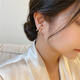 Les mêmes boucles d'oreilles géométriques de la même conception de Dahe Meng Wang Ziwen, des boucles d'oreilles de niche de luxe légères, du tempérament, des boucles d'oreilles pour femmes OK-679, diamant à trois rangées améliorée