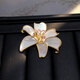 Dimanda (D.M.D) d803 Fritillaria lily brooch, high-end female niche, light luxury corsage pin, cheongsam accessories, white