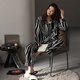 Pyjamas de mezzanine en coton à air mandefin pour les femmes en automne et en hiver cardigan de coton épaissis 2024 peut être porté à l'extérieur avec des vêtements à domicile noirs haut de gamme 3893 femmes L (100-120jin [Jin est égal à 0,5 kg]))