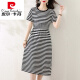 Robe à rayures en coton pur de Pier Cardin pour les femmes pour les t-shirts d'été pour les femmes sur les genoux et le tempérament de marge de taille pour les rendre minces et grandes jupes longues décontractées à la mode. 6627 modèles avec des poches xl 120-130jin [Jin est égal à 0,5 kg]