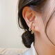 Les mêmes boucles d'oreilles géométriques de la même conception de Dahe Meng Wang Ziwen, des boucles d'oreilles de niche de luxe légères, du tempérament, des boucles d'oreilles pour femmes OK-679, diamant à trois rangées améliorée