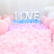 Liuying (liuying) artificial rose petals wedding confession decoration hand-spreading flowers Valentine's Day proposal making romantic wedding room decoration supplies light pink one pack (about 100 pieces)