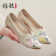 Weizhi old Beijing cloth shoes pointed toe fashion embroidered shoes versatile dance shoes cheongsam shoes Hanfu shoes WZ1047 beige