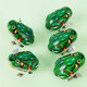 Meißel wedelt die Kette und springt die Vögel, das Baby, das Baby und das Baby, und die Spielsachen können rennen. 1 Blechfrosch. Lohw-01