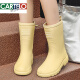 Katile Crocodile 2025 Nuevas botas de lluvia de tubo media a alta para mujeres Botas de lluvia de algodón de terciopelo integrado para adultos No-deslizan zapatos de agua para mujeres impermeables [tubo medio de 28.5 cm] Color de té de leche fijo 36 36
