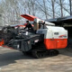 
Kubota 688Q 68 horsepower crawler combined grain harvester harvester wheat soybean soybean soybean sorghum small