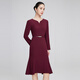 Robe d'acide sanacétique de Yingzhishang pour femmes 2025 au début du printemps Nouvelle taille et et élégant Tempérament en forme de coeur Robe de col de coeur ZF03125 Wine rouge M (38)