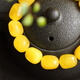 Caizhi Natural Bamern Beeswax Armband ohne Optimierung Hühnchenöl Gelb Armband Follow-up Erze Frauen Perlen DIY Hähnchenöl Rot K1278 (Männerstil)