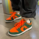 Nike (Nike) Herrenschuhe Dunk Low New Panda Casual Board Schuhe Low Top bequemer Sportschuhe tragen resistente Modebrettschuhe [Trend] DD1391-300/Orange und Green 44 44