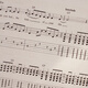 Green Day plays classic folk songs and electric guitar solo six-line score tutorial