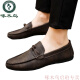 Zapatos de hombres de lujo de Light Light de carpintero 2025 Nuevos zapatos Doudou de cuero de moda para hombres Zapatos casuales de estilo para hombres Corea de cuero casual de cuero D826 Negro 44